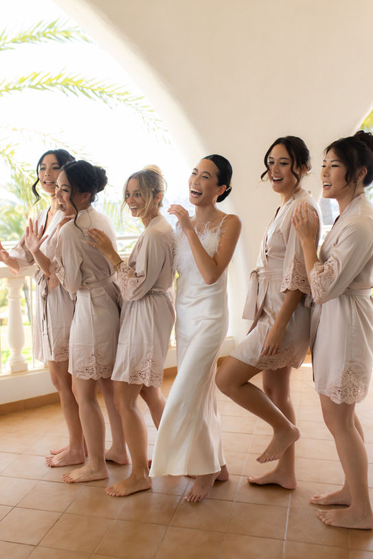 Bridesmaids at Son Marroig Mallorca wedding during Getting Ready