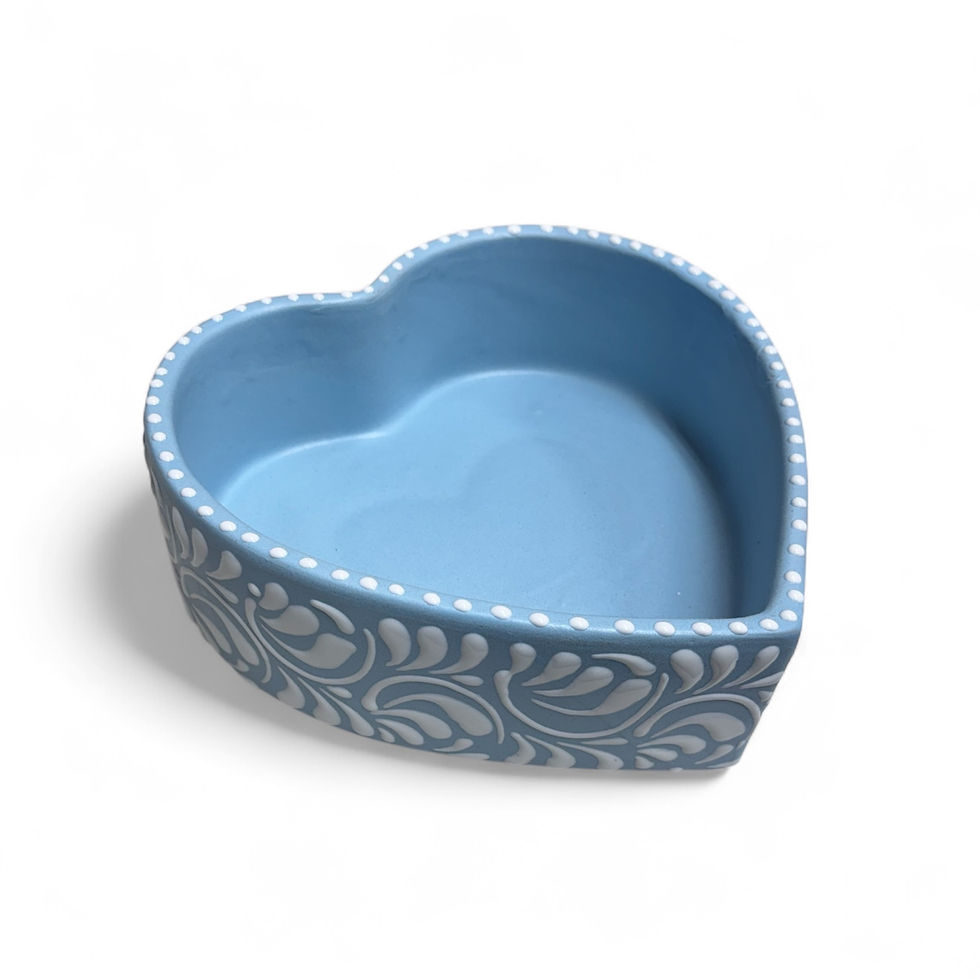 Thumbnail: Talavera Heart Shaped Fruit Bowl (Multi-use) | Blue & White 
