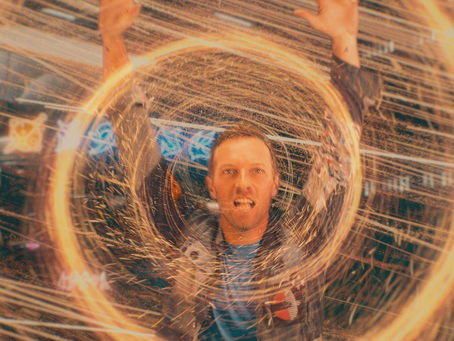 Coldplay: disponibile il videoclip di "Higher Power"