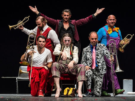 La band Mnozil Brass festeggia 30 anni di attività e di successi