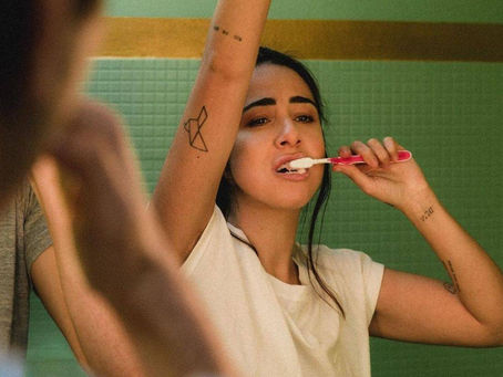 Dopo aver dominato l’estate con le sue hit, torna Federica Abbate con “Se non fosse”