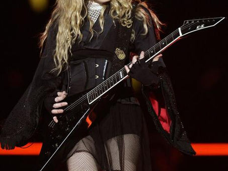 Madonna paragona Putin a Hitler