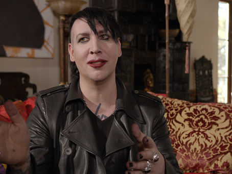 Ancora nuove accuse per Marilyn Manson: questa volta un'altra ex ha intentato una causa a suo carico