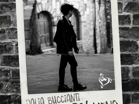 Dalia Buccianti: è disponibile il videoclip di “Un po’ meno”, nuovo singolo della cantante toscana