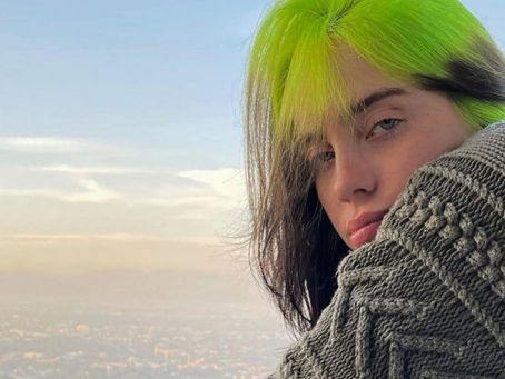 Billie Eilish è l'artista femminile più premiata del 2020