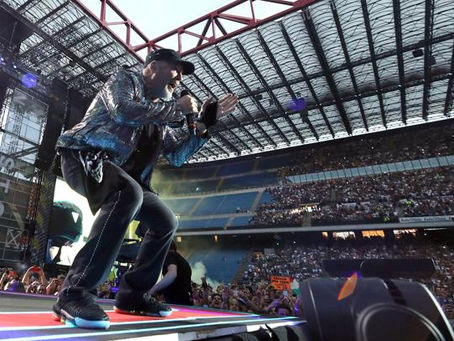 Vasco Live 2022: cinque nuove date per il tour