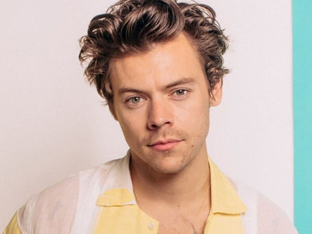 Harry Styles, pubblicato il backstage del videoclip di Golden