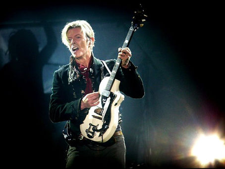 Cinque anni senza Bowie. Genio caduto sulla Terra: Camaleontico e rivoluzionario