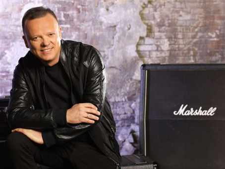 Gigi D'Alessio festeggia 30 anni di carriera in Piazza Plebiscito