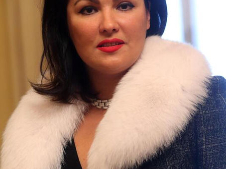 Anna Netrebko ha cancellato tutti i suoi prossimi impegni