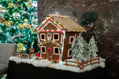 gingerbread-house-2-web.jpg