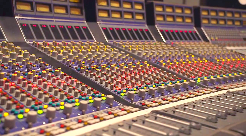 TRACKING UNITED