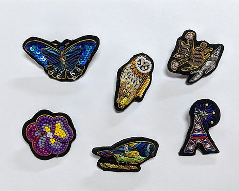 ピンバッジ画像 (2)_edited_edited.jpg