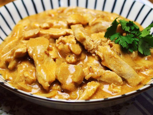 Strogonoff Light de Frango com Iogurte