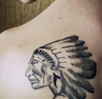 Justin Bieber's Native Chief tattoo 