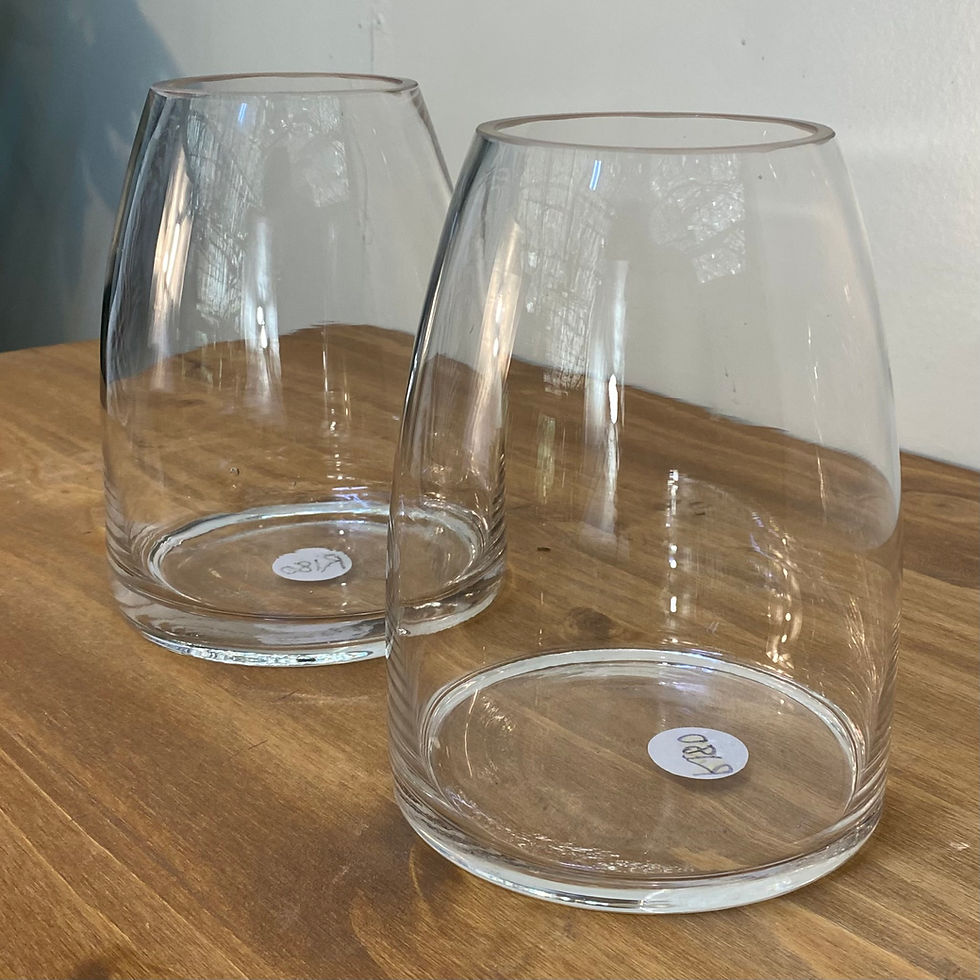 Thumbnail: Tapered Dome Vase
