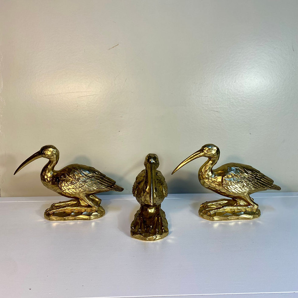 Thumbnail: Golden Sitting Hadida