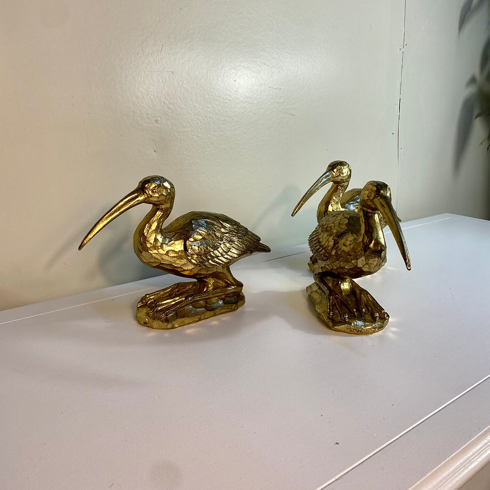 Thumbnail: Golden Sitting Hadida