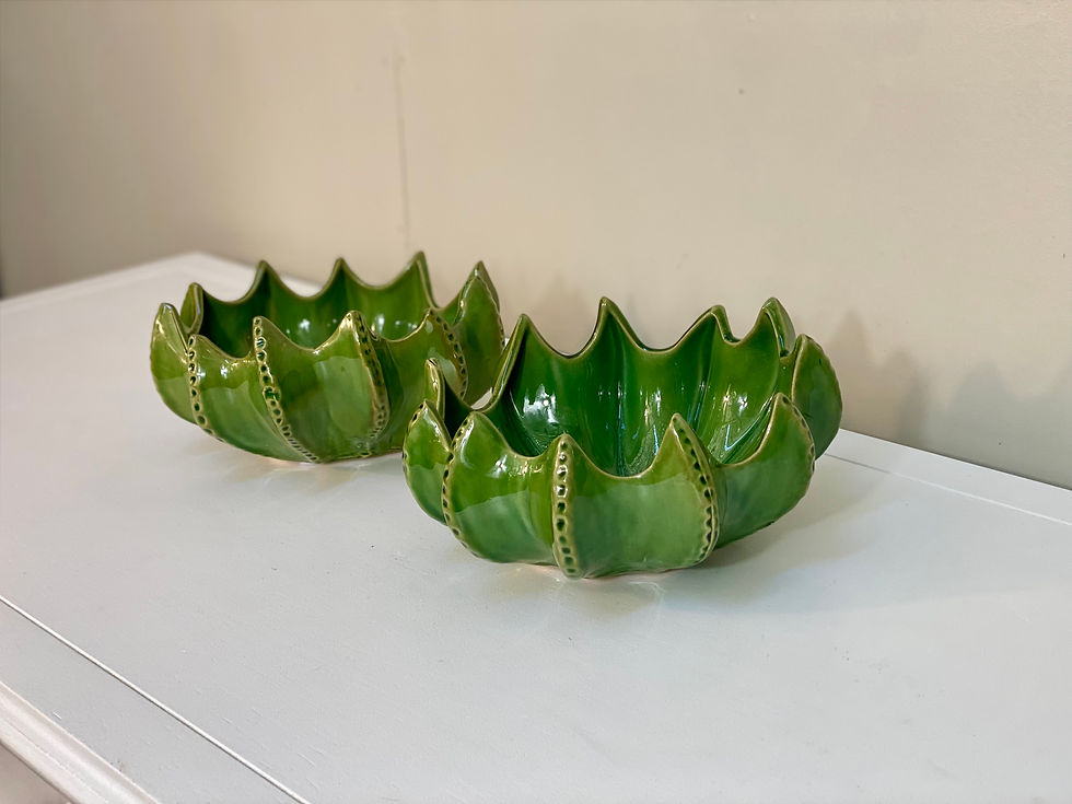 Thumbnail: Round Green Aloe Bowl