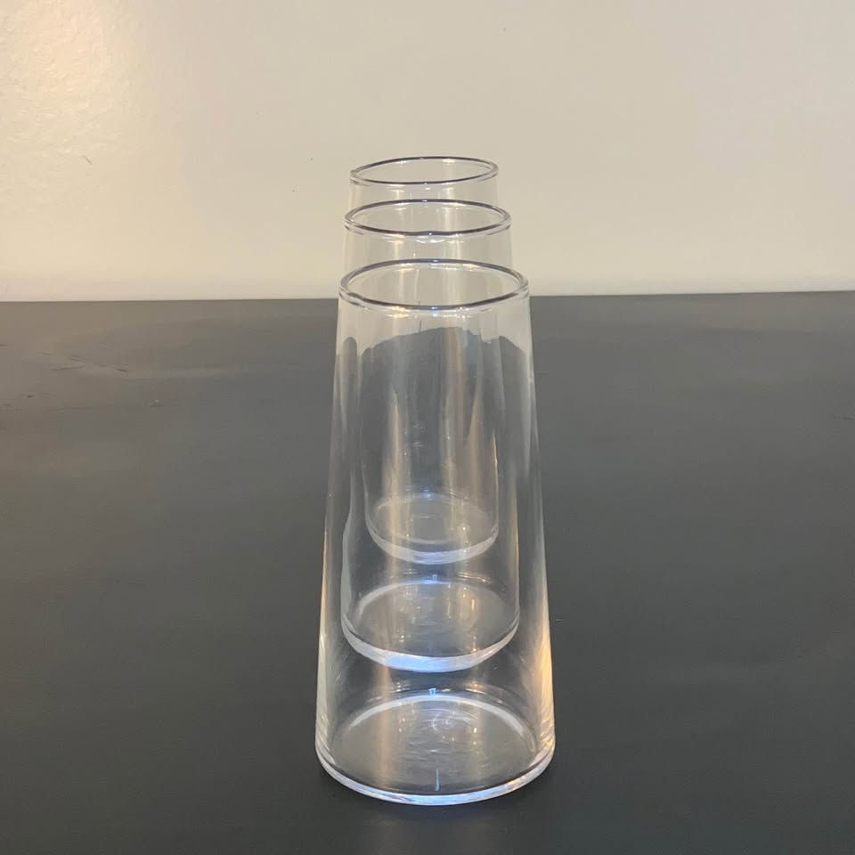 Thumbnail: Tapered Glass Vase