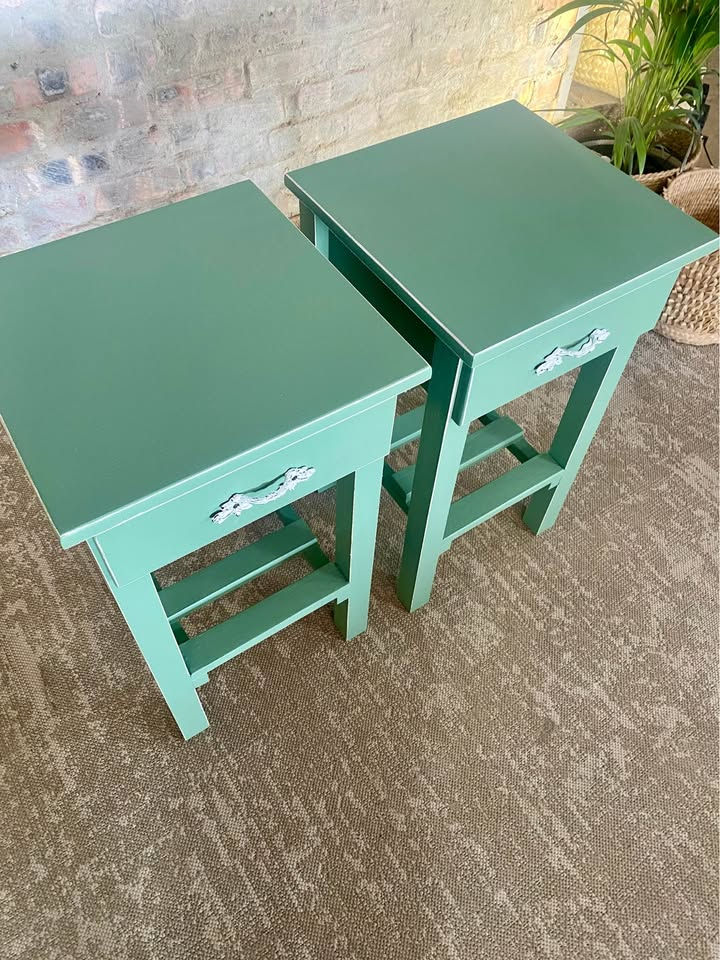 Thumbnail: Modern 1-Drawer Bedside Tables
