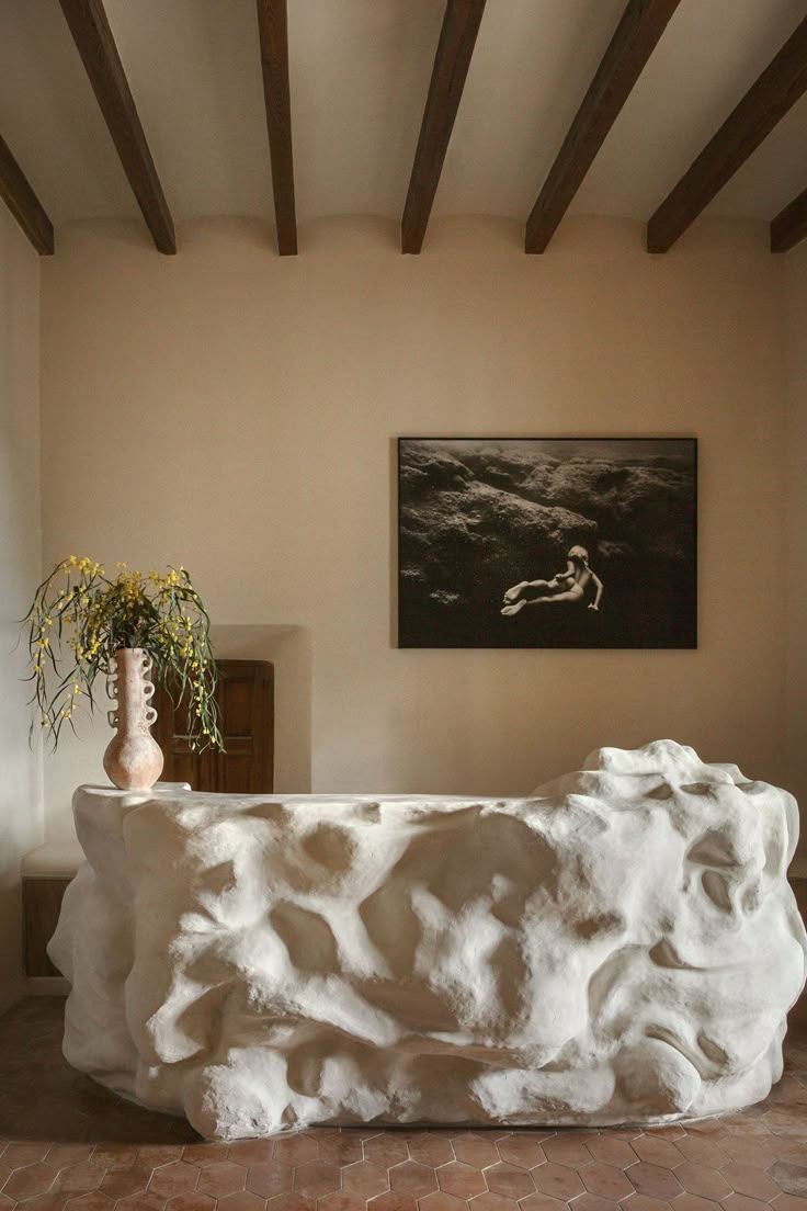 Art Advisory & Art Concepts for Spaces