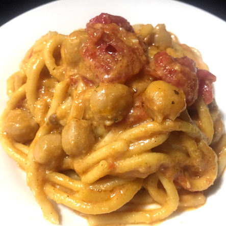 Creamy Chickpea & Tomato Spaghetti 