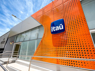 Itaú consolida su liderazgo y es reconocido por quinto año consecutivo como Mejor Banco Digital de Uruguay