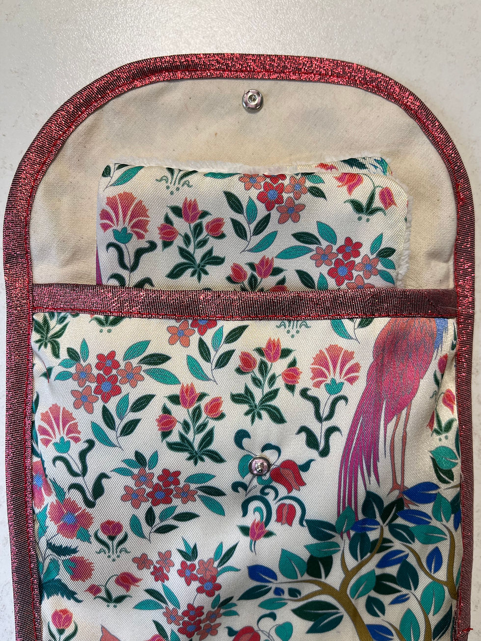 Miniature : 4 Lingettes démaquillantes et pochette