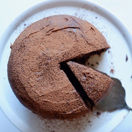 עוגת שוקולד טבעונית, ללא גלוטן, בקערה אחת