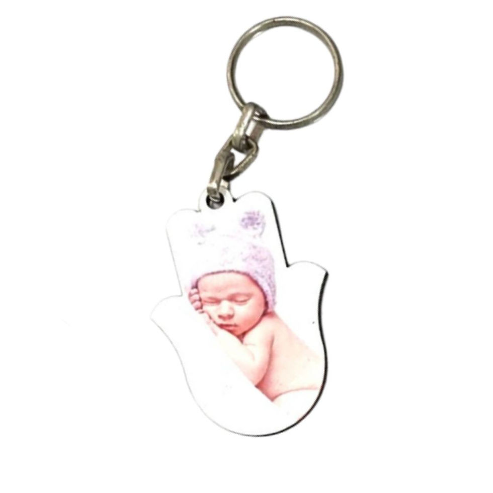 תמונה ממוזערת: מחזיקי מפתחות על עץ