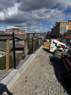 strata fencing black chain link