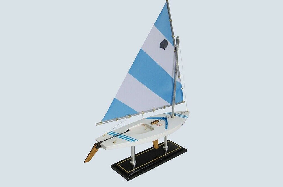 Thumbnail: Wooden SUNFISH Model Sailboat Decoration 16-9
