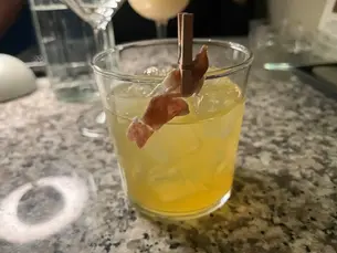 Slaktarmiddag Sundsvall – när Expressen hyllar lilla Edvalls Guld