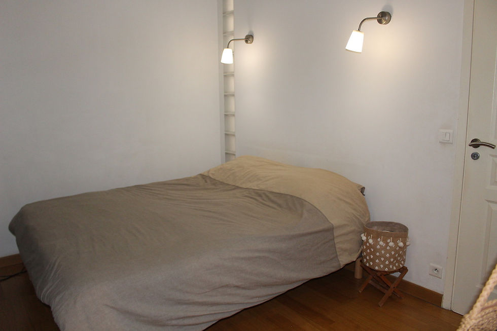 master bedroom before renovation