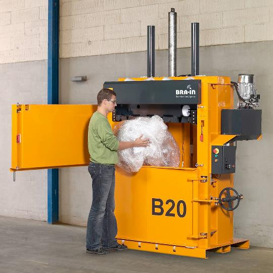Thumbnail: Vertical Baler Model B20