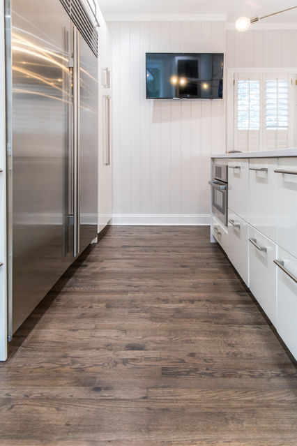 LUXURY VINYL PLANK FLOORING