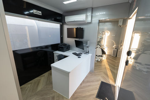 The mobile dentist van
