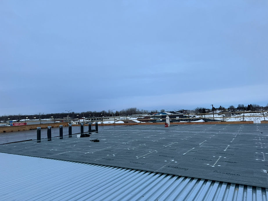 Toit plat en construction