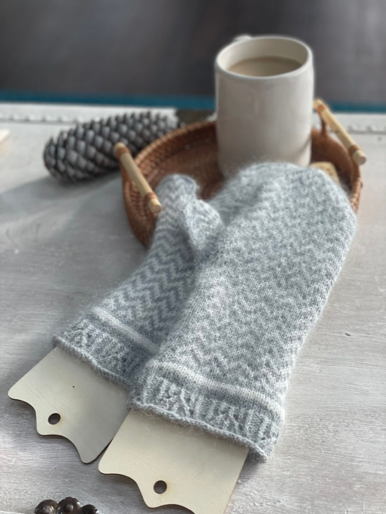 Thumbnail: Slumber Mittens