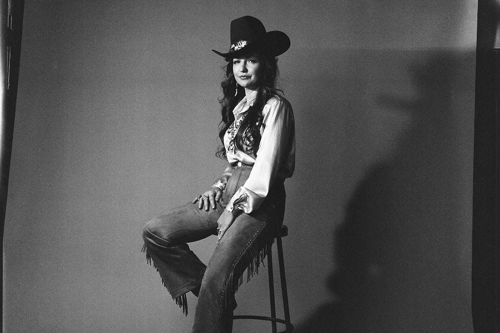 Behind the Scenes with Photographer Alysse Gafkjen