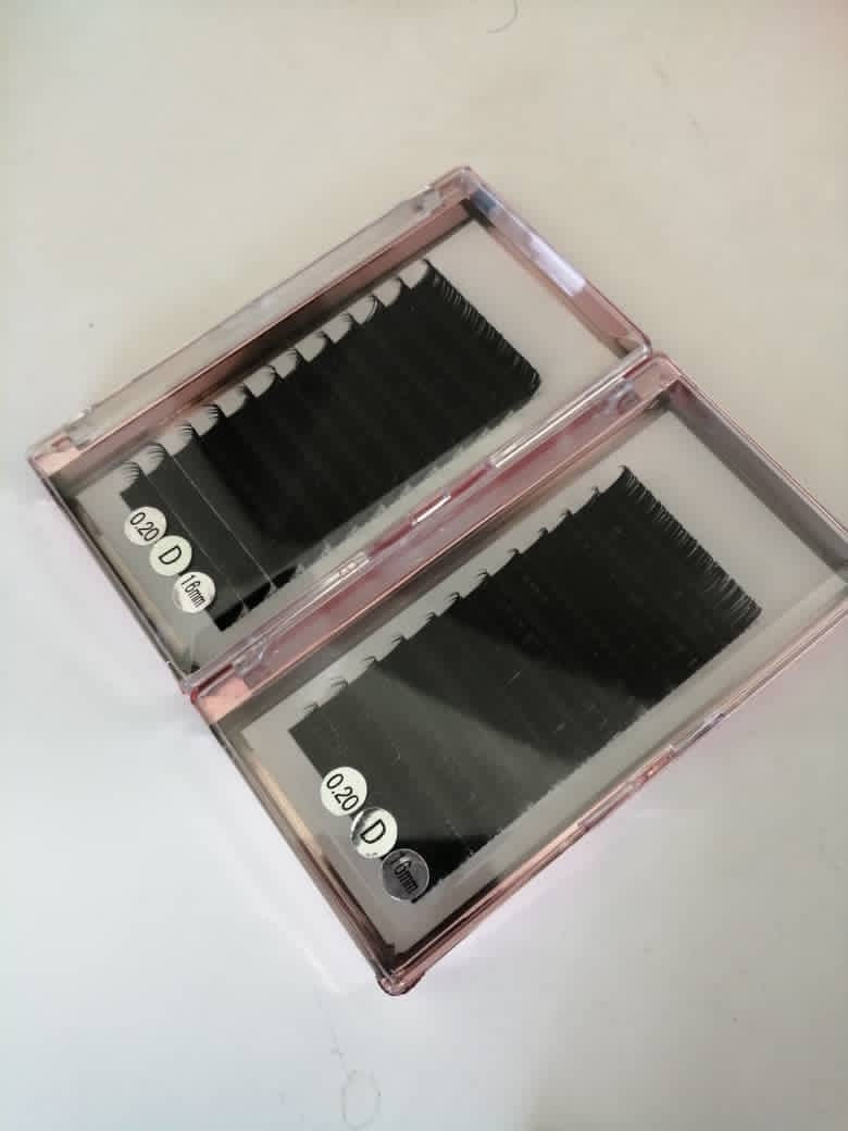 Thumbnail: Single Lash Tray