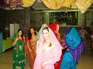 11021482_1563649773901854_4860167103329013533_o_edited_edited.jpg