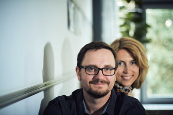 frisch verlobt das Engagement Fotoshooting eure schönsten Momente vor der Hochzeit