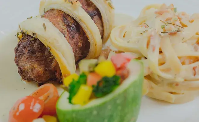 Albondigón Hojaldrado