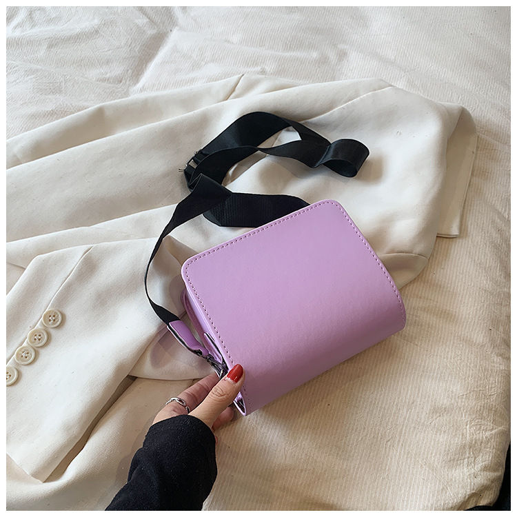 Miniatura: Clássica, elegante e perfeita Bolsa feminina para qualquer ocasião!