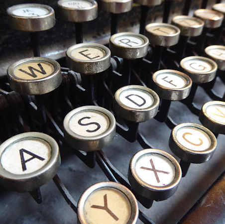 Zu teuer, illegal, das kann auch KI: Vorurteile zum wissenschaftlichen Lektorat