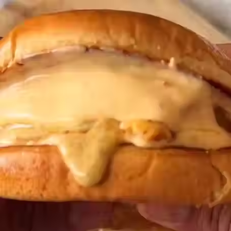 🍔 Capsicum Burger com Molho Secreto