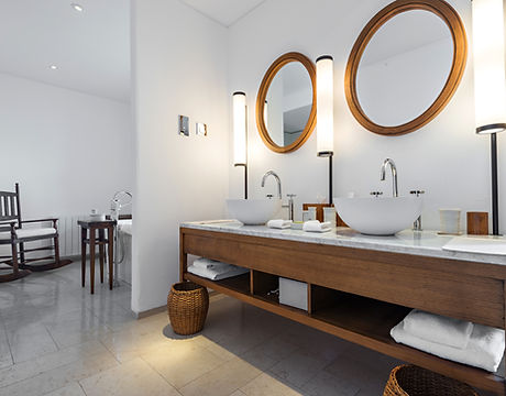 Modern Bathroom