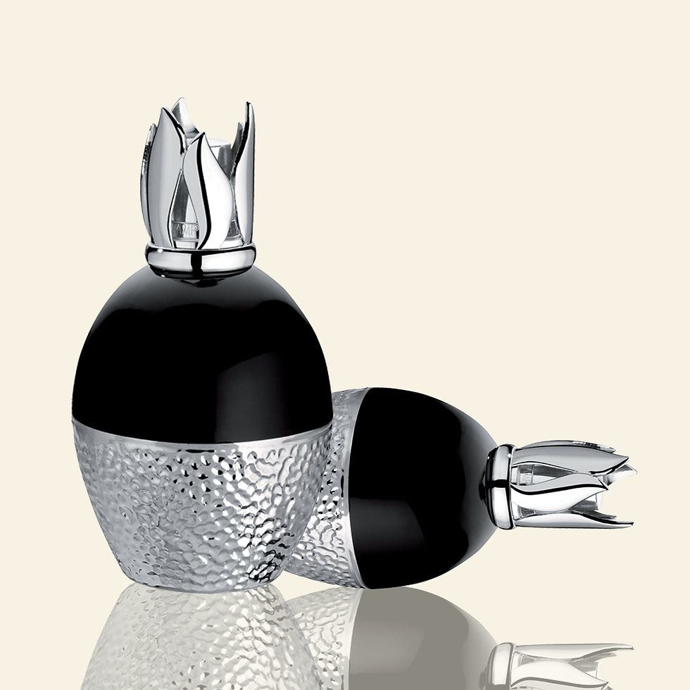 COMESTIC BOTTLE IN DEVARO PACKAGING